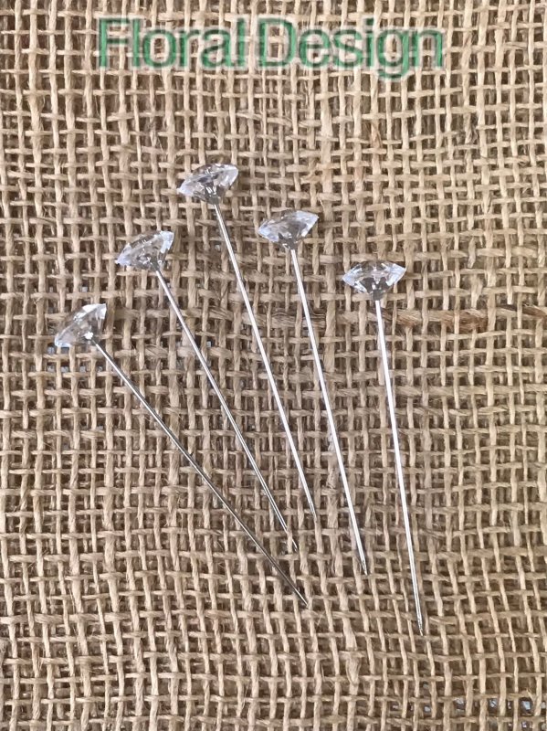 Špendlík 55 ks, 63mm s diamantem 10mm natur