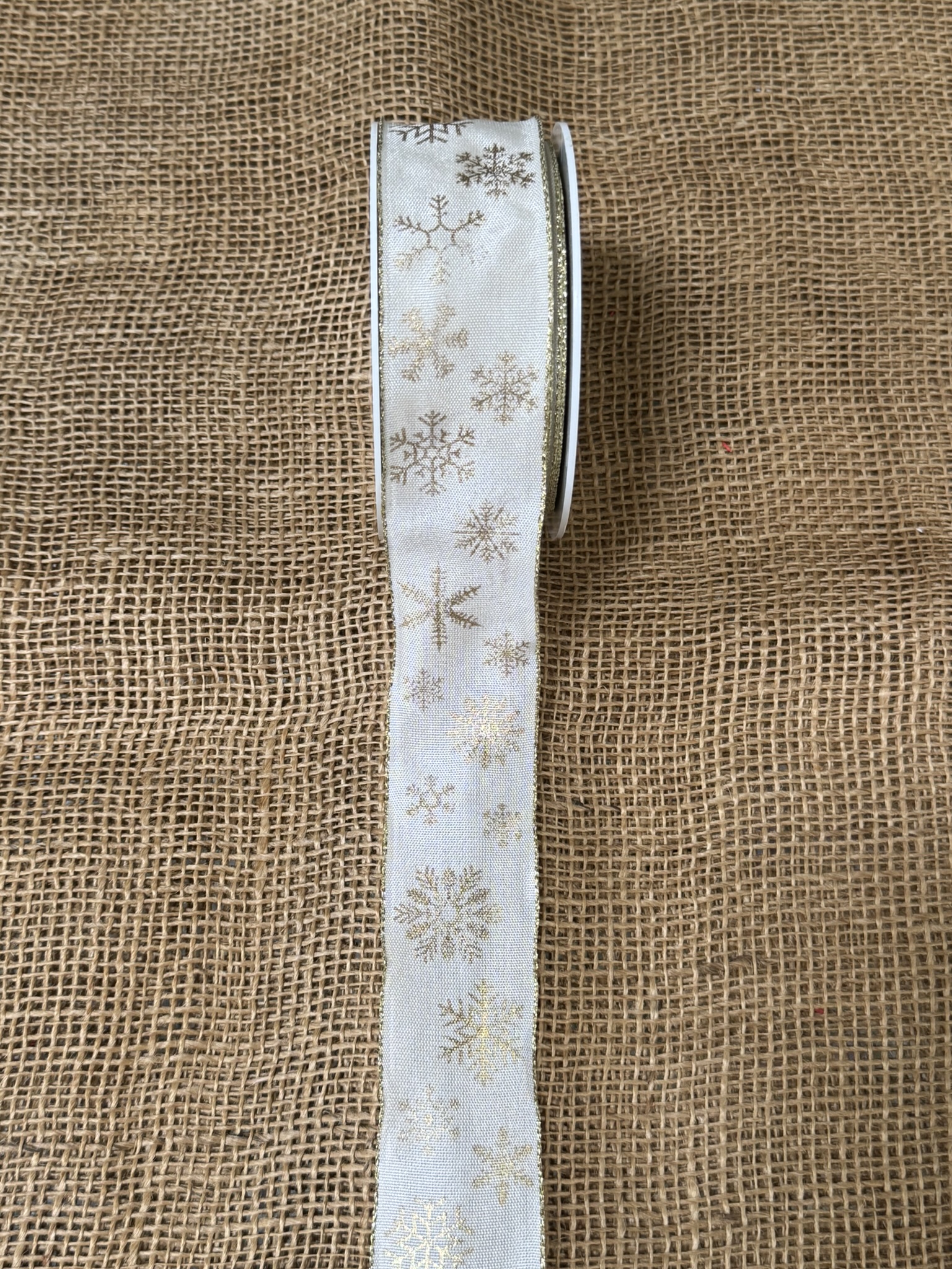 Stuha 40mm x 20m krémová / vločka