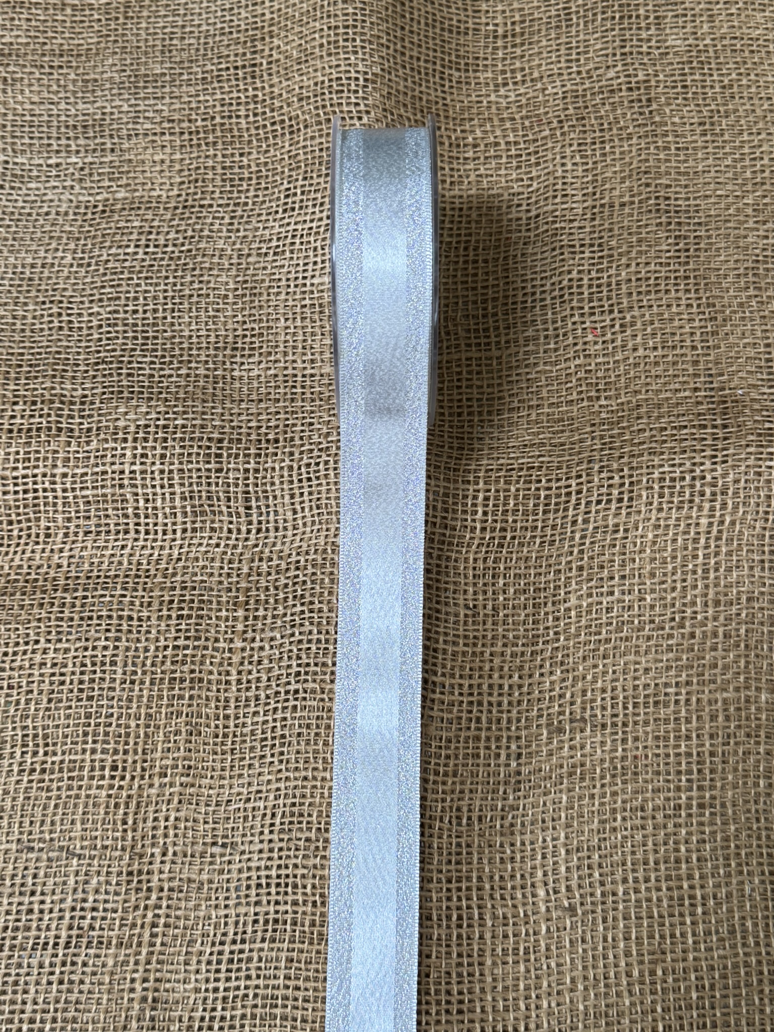 Stuha 25mm x 20m stříbrná/stříbrný proužek