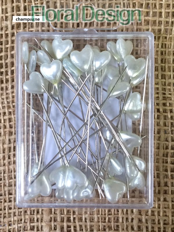 Špendlík / srdce 40 ks krémová